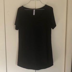 LuLaRoe Classic Tee